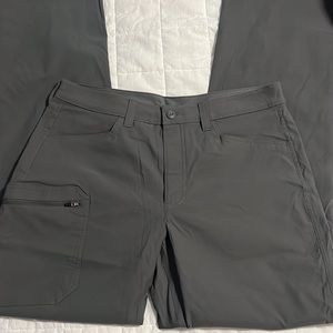 Eddie Bauer Breathable Cargo Pants